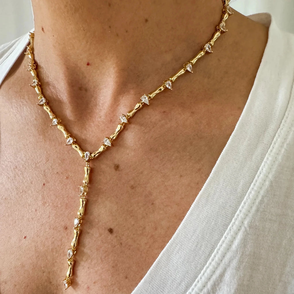 Elara™ Drop Necklace